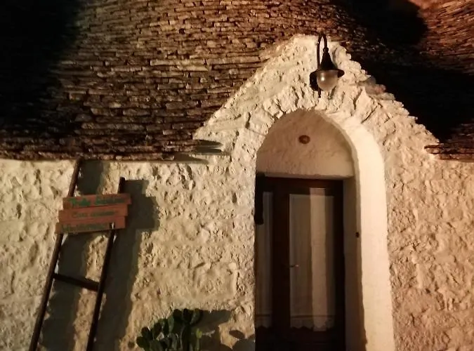 Luxury Trulli Sabotino 48